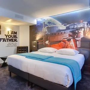 Hotel Kyriad ***