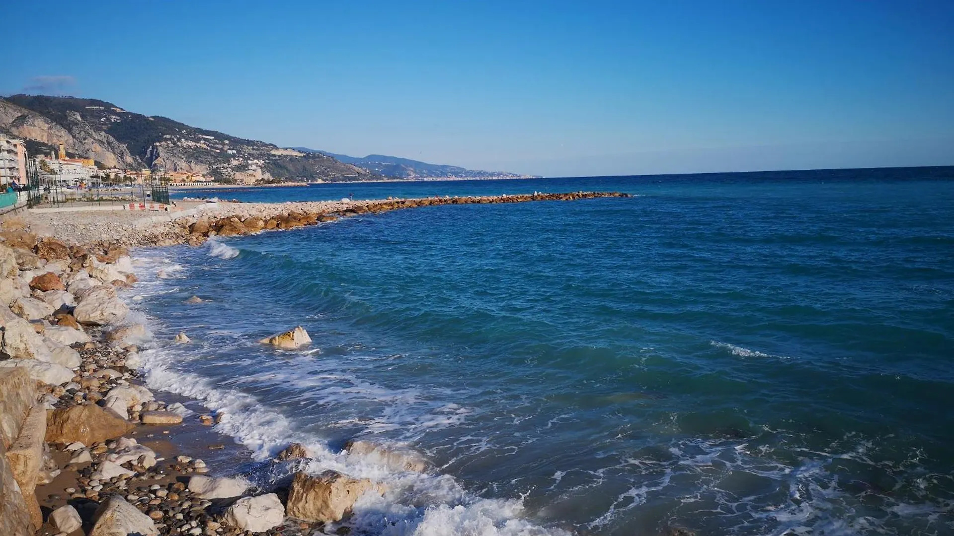 Hotel Claridge'S Menton 2*,  France